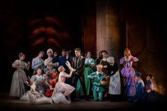 Nötknäpparen - nypremiär 5 december 2018. Dansare ur Kungliga Baletten och elever från Kungliga Svenska Balettskolan. Foto Markus Gårder.