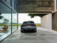 Eldrivna Audi A6 Avant e-tron concept