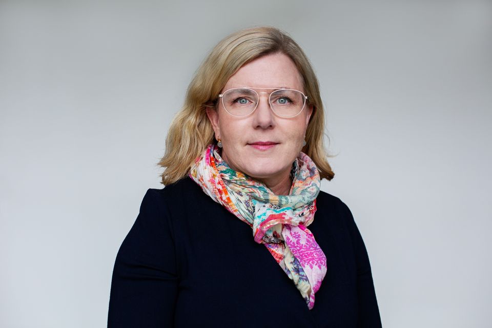 Erika Burlin Hellman, kommunikationschef