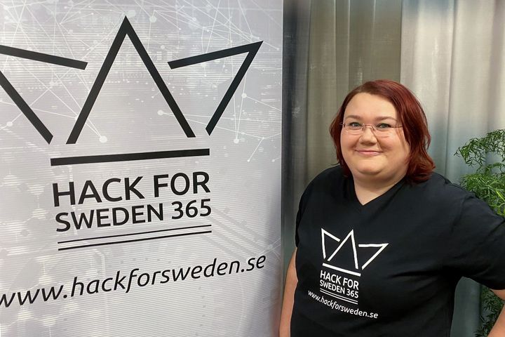 Therése Boija, uppdragsledare för Hack for Sweden 365 på DIGG i Sundsvall, ser fram emot att få testa det nya konceptet under helgens digitala hackaton. Foto: DIGG