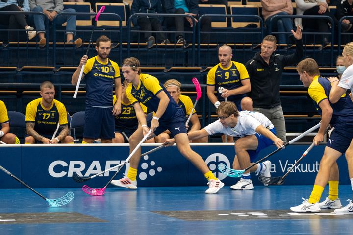 Malte Lundmark i senaste landskampen mot Finland. Foto: Andreas Gustafsson