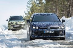 Nya Passat Sportscombi och nya Tiguan har utvecklats parallellt och båda baseras på plattformen MQB evo.