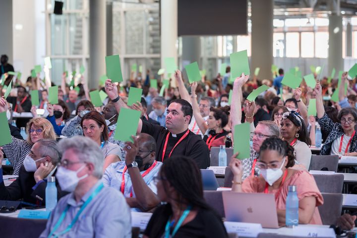 Delegates from around the world gathered at the 11th Assembly of the World Council of Churches in Karlsruhe, Germany. Photo: Albin Hillert/WCC.