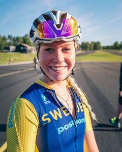 Sveriges sprintstjärna, Ella Holmegård, gör ett nytt försök på VM i XCE på söndag.