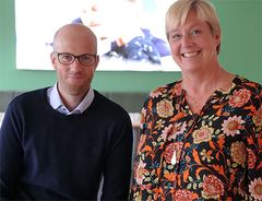 Andreas Åstrand och Claudia Lindström vid Skola24.