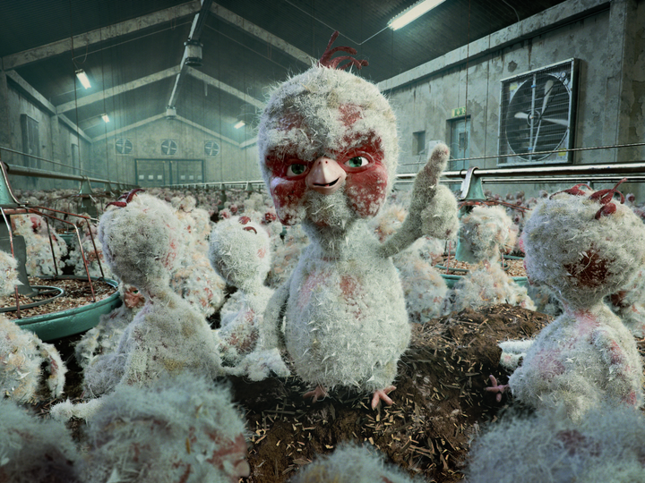 Dragomir Mrsics karaktär i filmen "Världens bästa djurskydd". Foto: Djurens Rätt