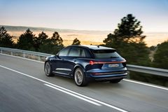 Eldrivna Audi e-tron bidrog till ökade marknadsandelar för märket under 2020.