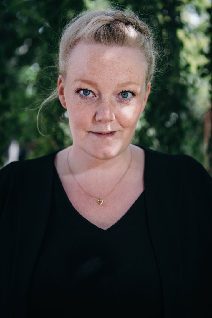 Emma-Lina Johansson (V). Fotograf: Elakkanin Photography (måste anges)