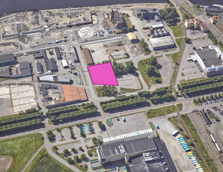 Tomt inom detaljplan Svanen i Inre hamnen etapp 2.