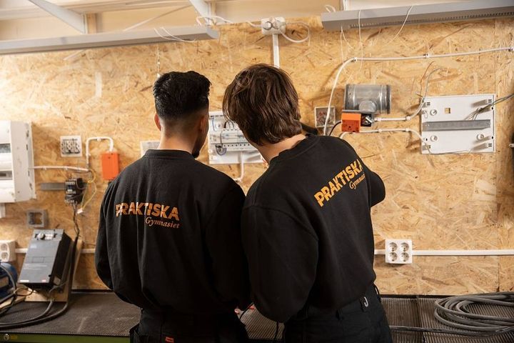 Praktiska Gymnasiet i Växjö har minskat frånvaron med stöd av Skolverket