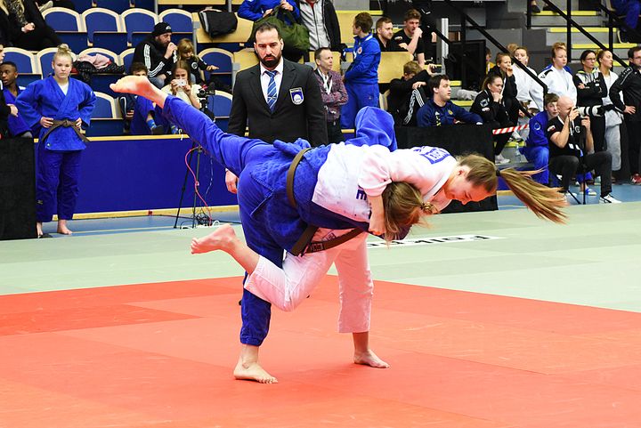 SM i judo bjöd på actionfylld underhållning i Baltiska hallen i Malmö. Foto: Alf Tornberg.