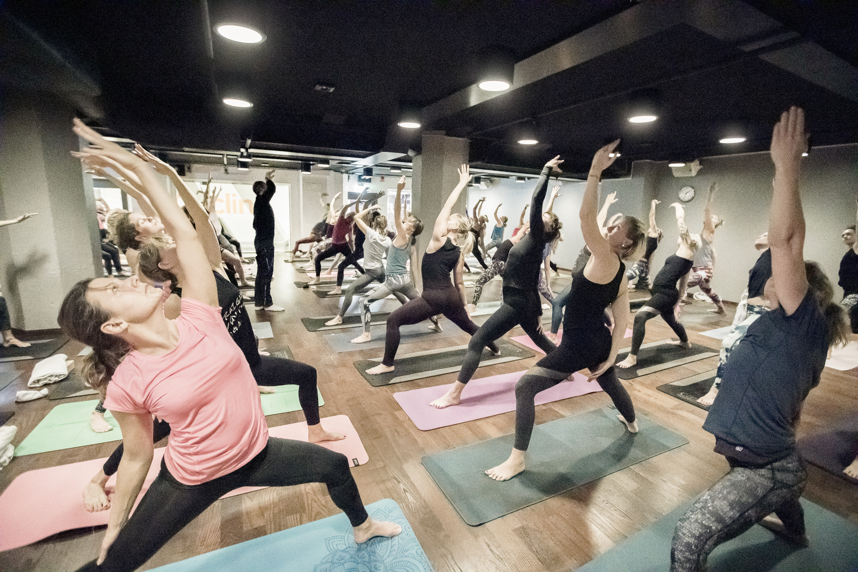 Yoga of Hope arrangerades över hela Sverige och samlade in drygt 431 000 kronor. Foto: Magnus Glans