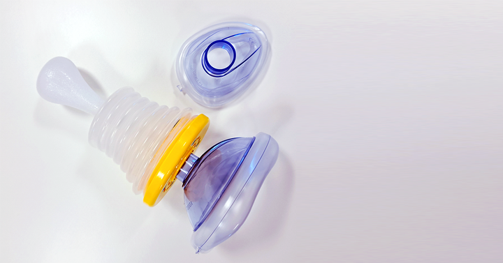 Luftvägsrensare kallas även för kvävningshjälp eller kvävningsräddare.