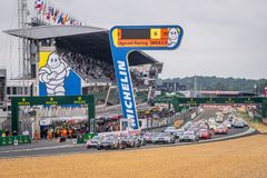 Starten Porsche Carrera Cup Le Mans med 63 bilar. Foto: Armin Hadzic