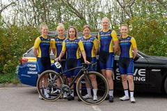 Svenska damlandslaget med Sara Mustonen som totalsegrare i Tour of Uppsala