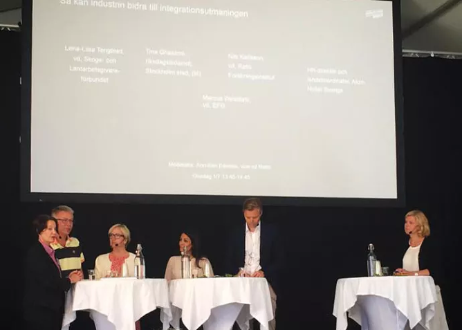 Kartlägg kompetenser redan på asylboendet