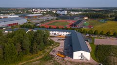 Modulskolan har fotbollsplan och närhet till idrottsplats. (foto: Anton Körberg, Box Communications/Parmaco)