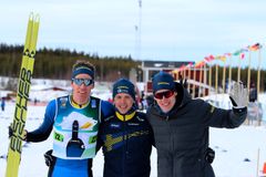 Erik Rost, Markus Lundholm och Martin Hammarberg tog silver i herrarnas VM-stafett. Foto: Mårten Lång/Svenska Orienteringsförbundet Fri bild