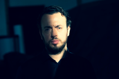 Den polske basbarytonen Łukasz Goliński hyllar "den polska operans fader". Foto Ewa Krasucka