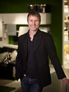 Jonas Carlehed, stående