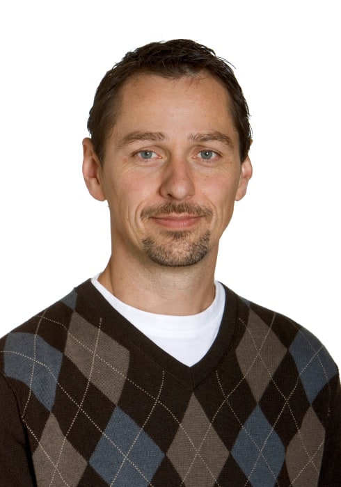 Georg Kunh är professor i regenerativ neurovetenskap vid Göteborgs universitet