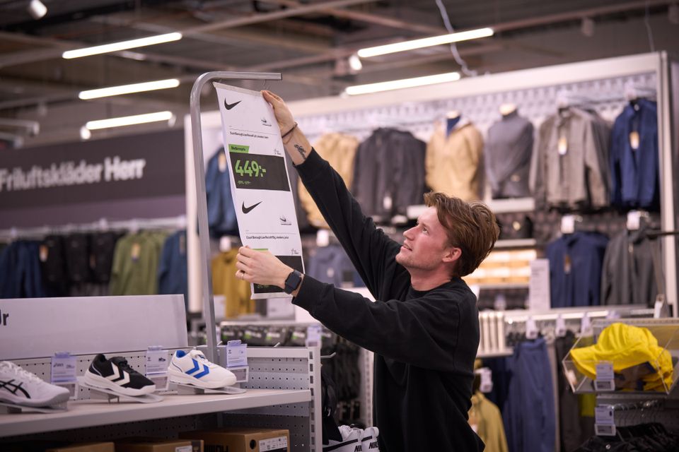 Sista skyltarna sätts upp 