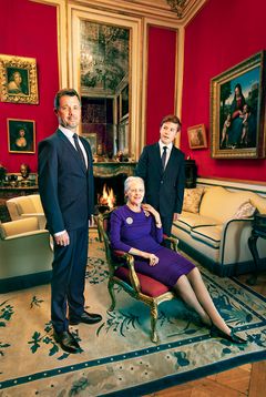 H.M. Drottning Margrethe, H.K.H. KronprinsFrederik och H.K.H. Prins Christian. Foto Per Morten Abrahamsen