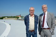 Sjukhusdirektör Per Elowsson och Börje Wennberg, ordförande i landstingsstyrelsen (S)