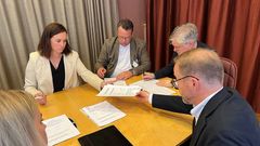 Trä- och Möbelföretagen, TMF, signerar huvudavtalet med Unionen, Ledarna och Sveriges Ingenjörer.