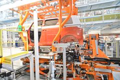 Sedan nyligen är produktionen av ID. Buzz igång i Volkswagen Transportbilars fabrik i Hannover