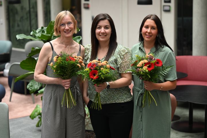 Monalisa Kredner, familjehemssekreterare på placeringsenhet 2, avdelning barn och ungdom myndighet, 
Sara Axelberg, koordinator, avdelning socialpsykiatri och Ida Åkerhielm, undersköterska, Stiftelsen Andreas Ands Minne.