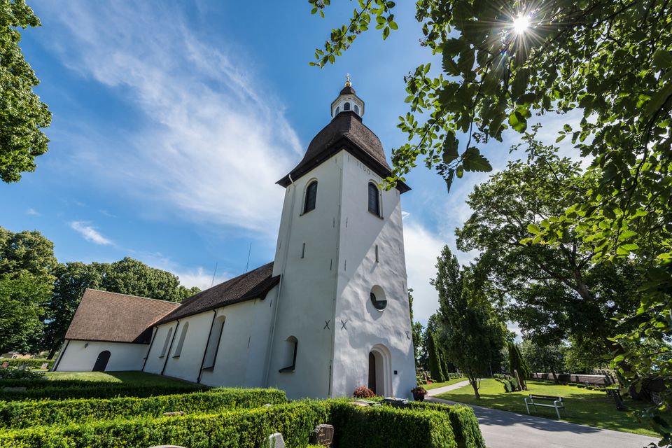 Östra Eneby kyrka