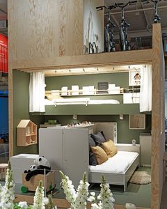 IKEAs undersökningar visar ett växande behov av att kunna använda ytor mer flexibelt, genom att ett rum eller en viss möbel används för flera olika aktiviteter och att användningsområdet för de saker du äger maximeras.