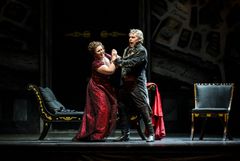 Tosca, Kungliga Operan 2023. Christina Nilsson och Karl-Magnus Fredriksson. Foto: Kungliga Operan / Sören Vilks.