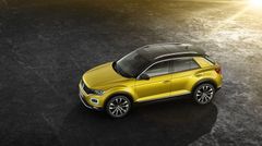 T-Roc Denna nya modell är den första Volkswagen-SUV som kan beställas med 2-färgad design, där taksektionen (inklusive A-stolpar och backspegelkåpor) går i kontrasterande färg.