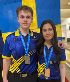 Kevin Melin tar silver i Masters i junior-EM och för Elissa Mehmet blev det brons. Sverige tar totalt 13 medaljer vid mästerskapet i Wien.