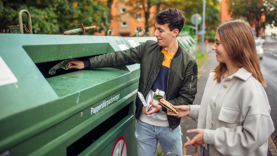 Återvinning av papper och kartong