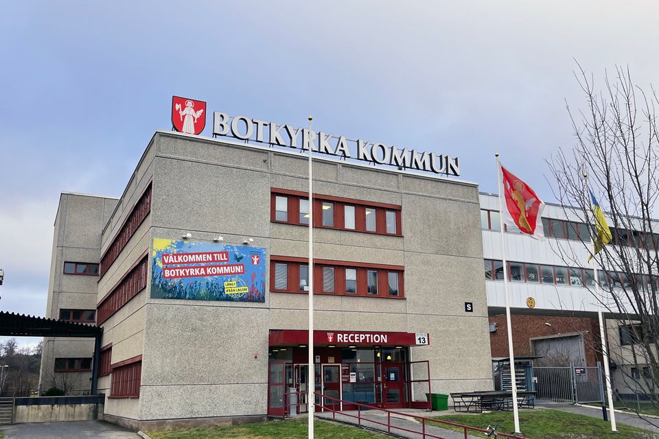 Botkyrka_Kommunhus_Hans_Stahles_Väg_13_Tumba