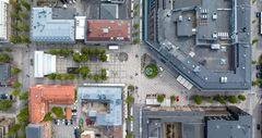 Drönarfoto som visar Renmarkstorget juni 2023. Foto: Fredrik Larsson/Umeå kommun