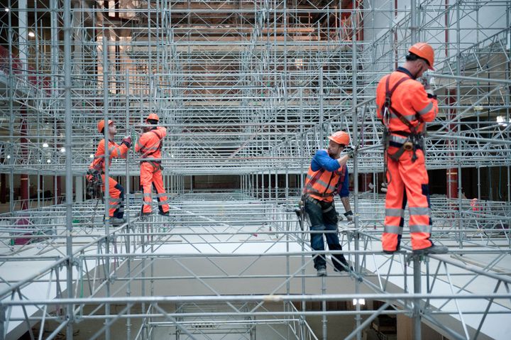 Över hälften av alla utstationerade arbetstagare jobbar inom byggbranschen.