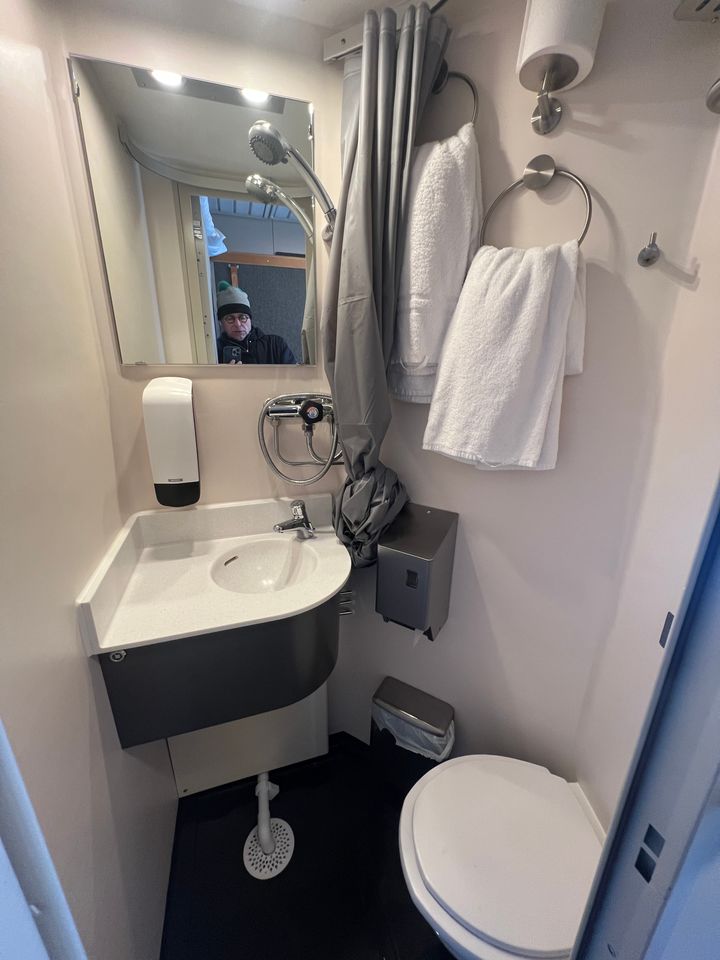 Toalett och dusch 1 klass sovkupé