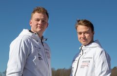 Robin Hansson (t.v.) och Pontus Fredricsson, som båda tävlar för Fragus Motorsport, förväntas slåss i toppen på PCCS 2019. Foto: Micke Fransson