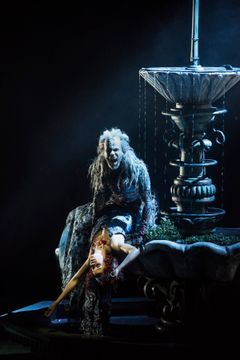 Dracula tillbaka på Operan