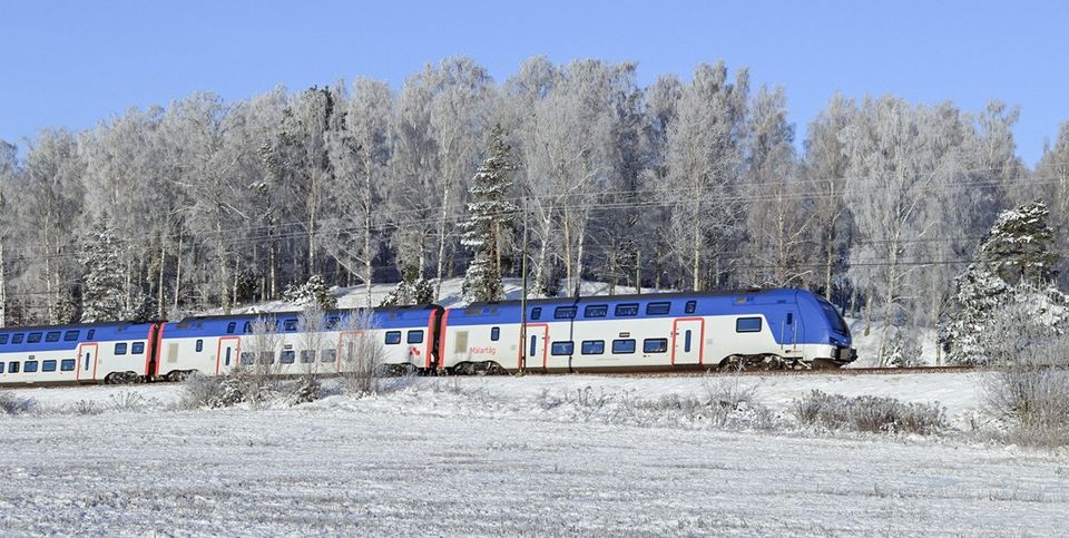 Mälartåg i vinterskrd