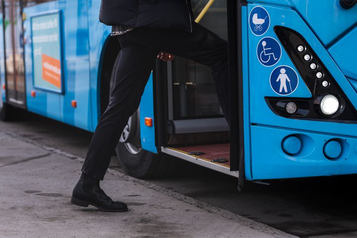 Västtrafik skjuter upp återöppnandet av bussarnas framdörrar i Göteborg till efter sommaren. Foto: Sofie Lahtinen Carlsson