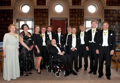 HKH Prins Carl Philip med 2011 års Näringslivsmedaljörer: Marianne Ränk, Anastasia Georgiadou, Efva Attling, Jens Spendrup,Torsten Jansson, Lars-Göran Blank, prins Carl Philip, Lars Ander, Karl Hedin, Ulf Spendrup, Jan-Eric Nilsson, och Laurent Leksell
