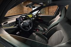 Uppdaterad interiör med djurfria och återvunna material av högsta kvalitet.