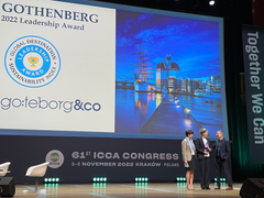 Göteborg utnämnt till världens mest hållbara destination. Katarina Thorstensson, Göteborg & Co, tog emot utmärkelsen vid ICCA:s världskongress i Krakow. Bild: Ellen Gribing/Göteborg & Co
