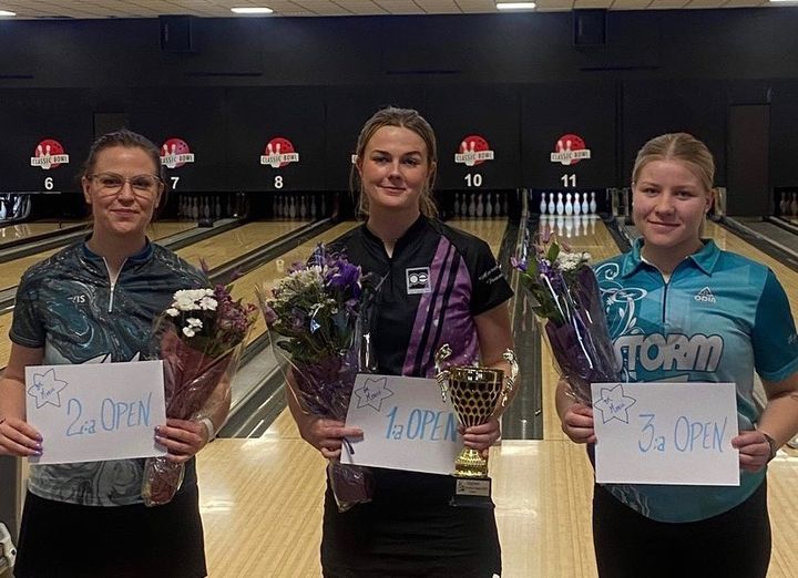 Topp tre Merci Ladies Open. Från vänster: Anna Andersson, Hanna Engberg, Nora Johansson.