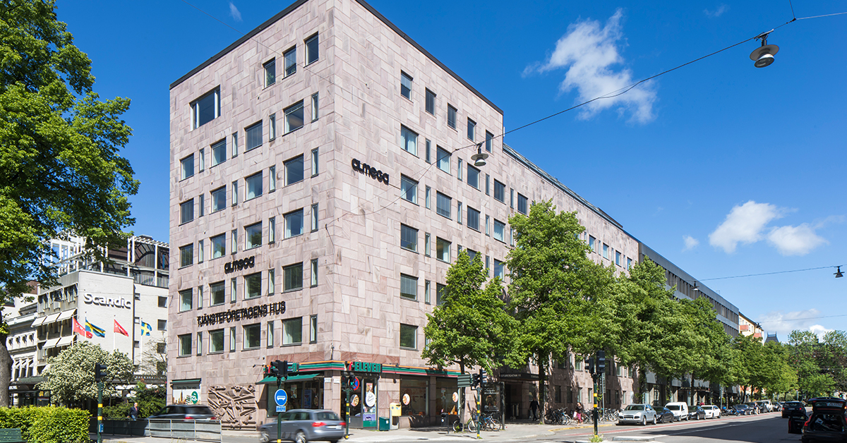 Fastigheten Lönnen är en kontorsfastighet som ligger i korsningen av Sturegatan och Karlavägen på Östermalm i Stockholm. Foto: Afa Fastigheter